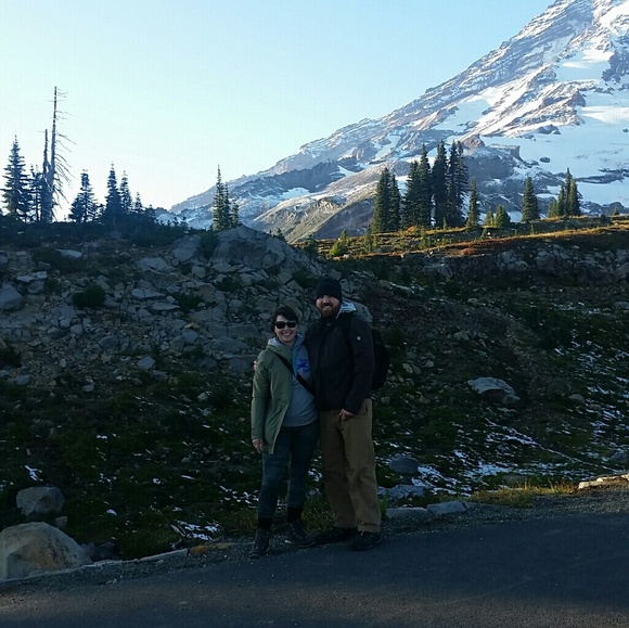 Meet your Posher, Jessica - Picture 4 of 7